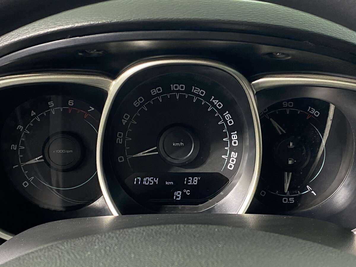 Б/У Лада (ВАЗ) Веста 2017 года. Фото: #15