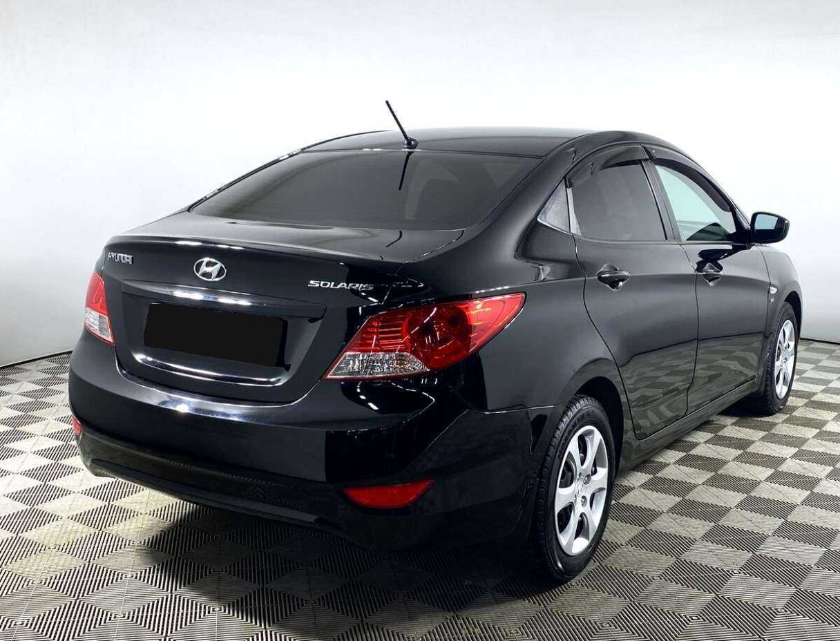 Б/У Хендай Солярис 2013 года. Фото: #4