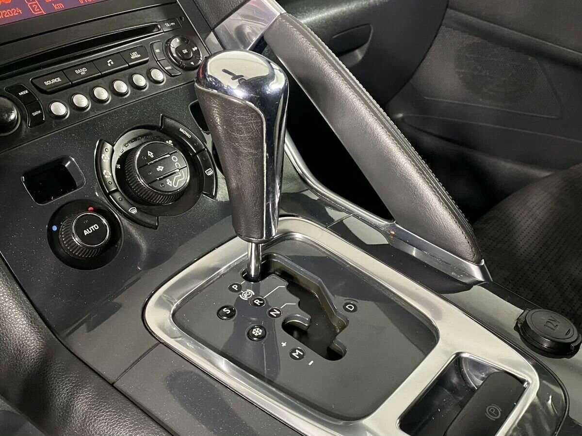 Б/У Пежо 3008 2012 года. Фото: #11