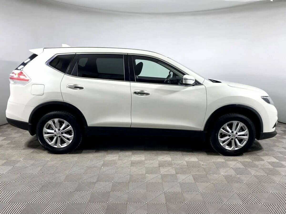 Б/У Ниссан Икс-Трейл 2018 года. Фото: #4