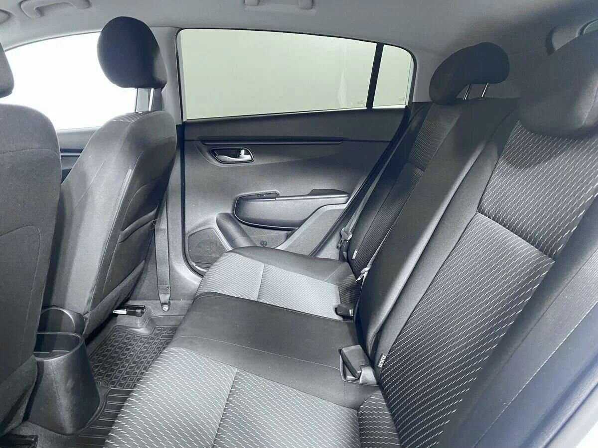 Б/У Киа Рио 2020 года. Фото: #7