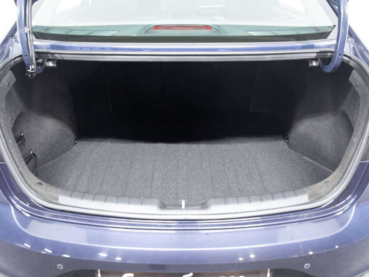 Б/У Хендай Елантра 2020 года. Фото: #8