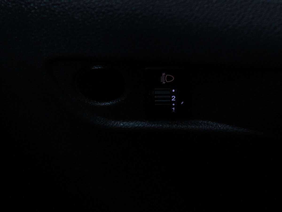 Б/У Лада (ВАЗ) Веста 2018 года. Фото: #14