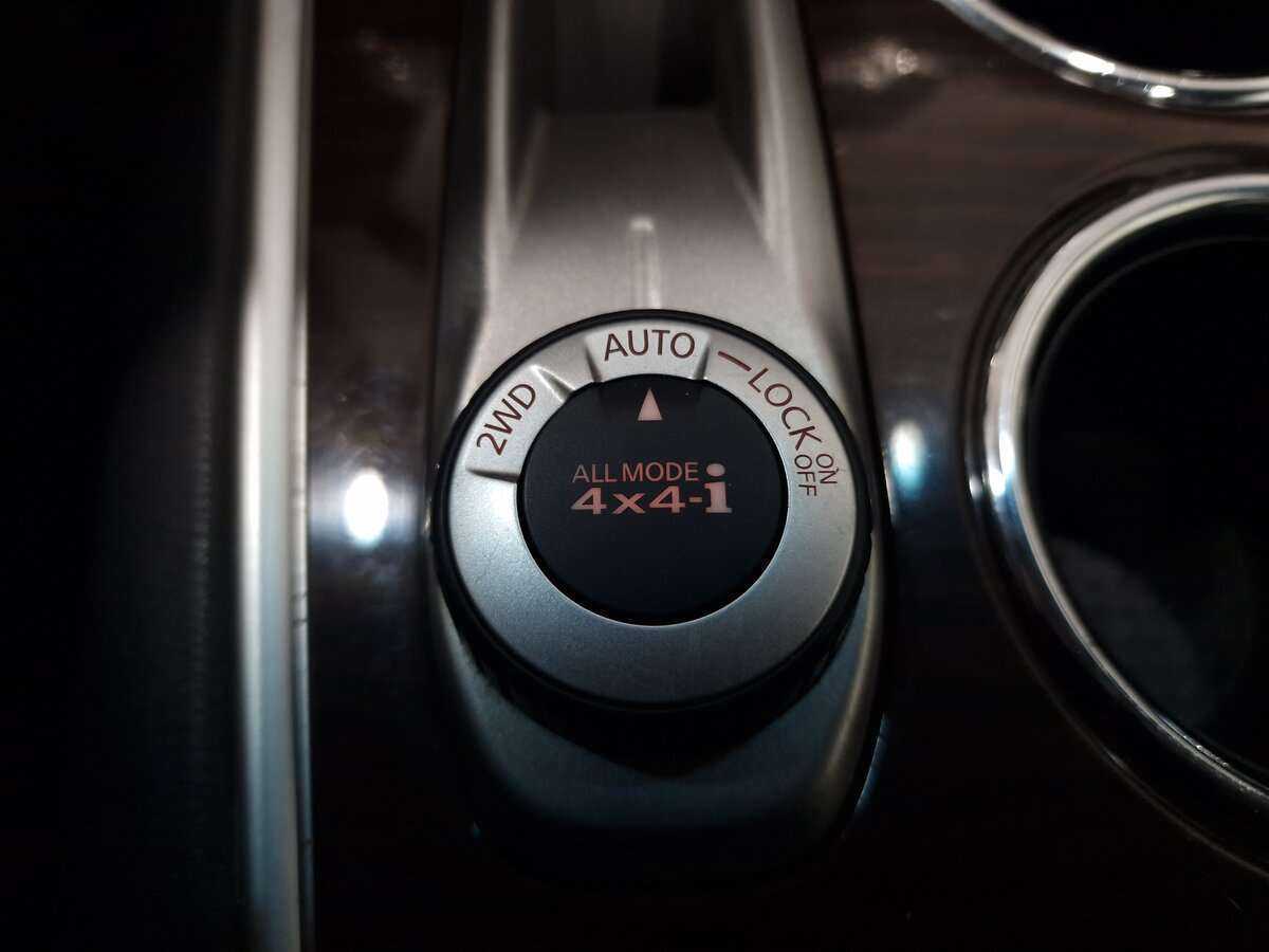 Б/У Ниссан Патфайндер 2014 года. Фото: #12