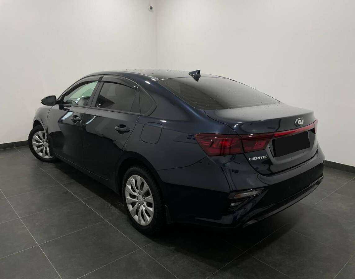 Б/У Киа Церато 2019 года. Фото: #2