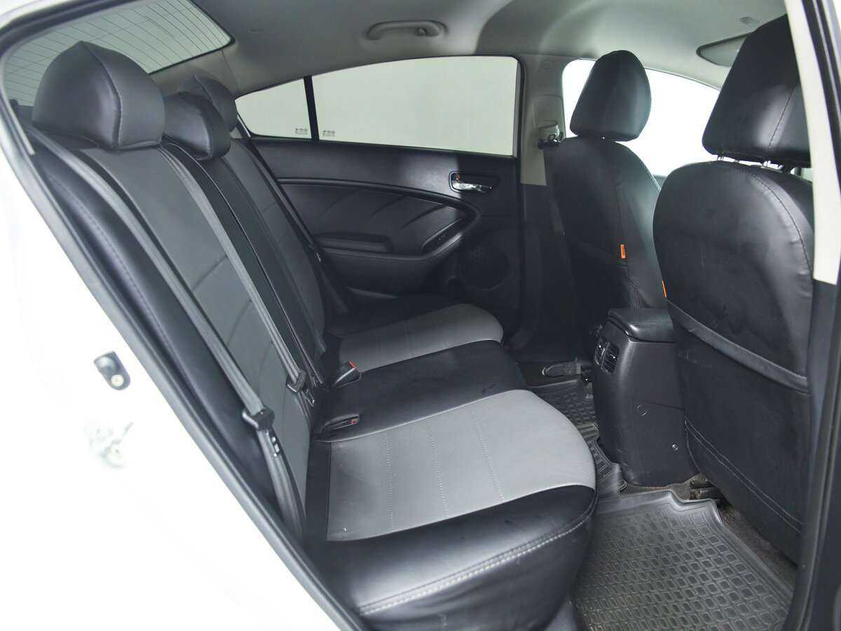 Б/У Киа Церато 2014 года. Фото: #8