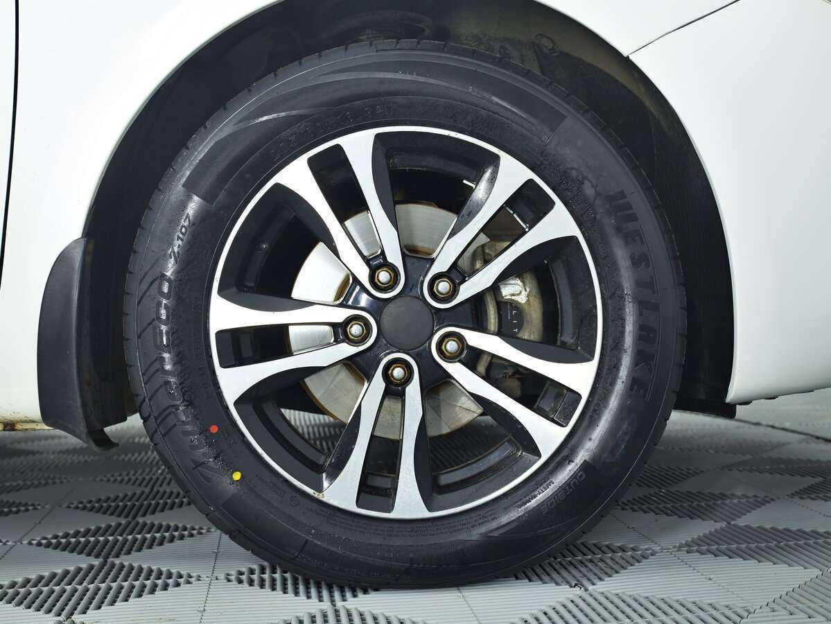 Б/У Киа Церато 2014 года. Фото: #18