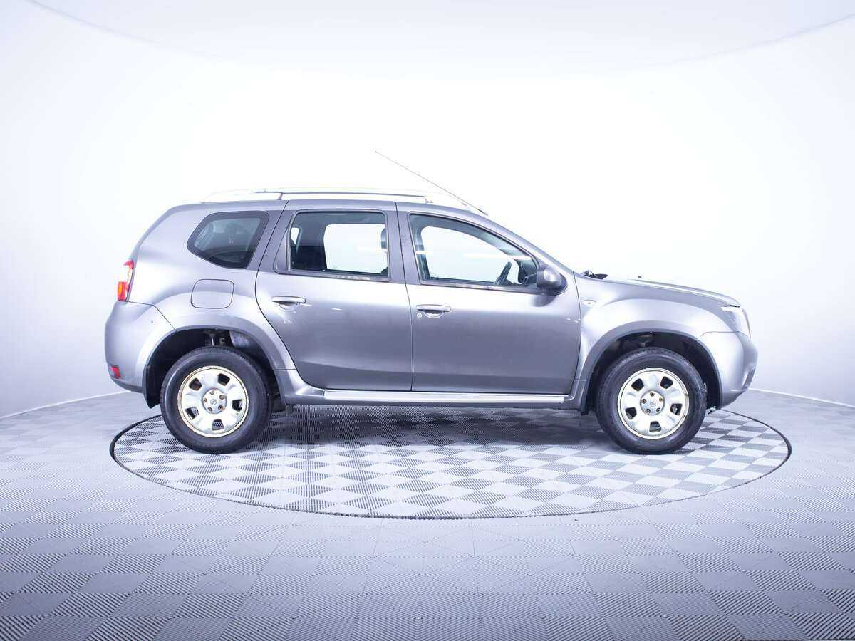 Б/У Ниссан Террано 2015 года. Фото: #3