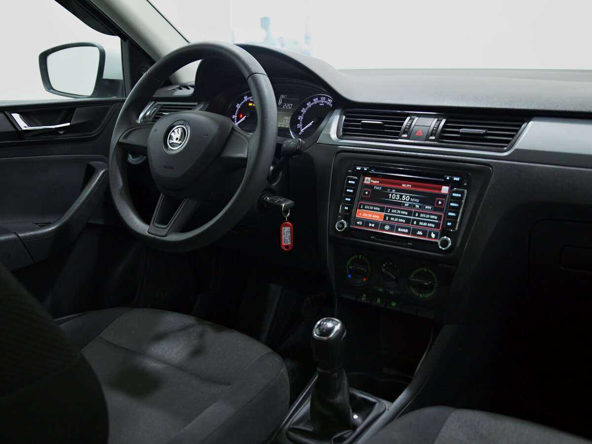 Б/У Шкода Рапид 2018 года. Фото: #5