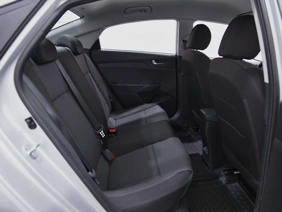 Б/У Хендай Солярис 2021 года. Фото: #4