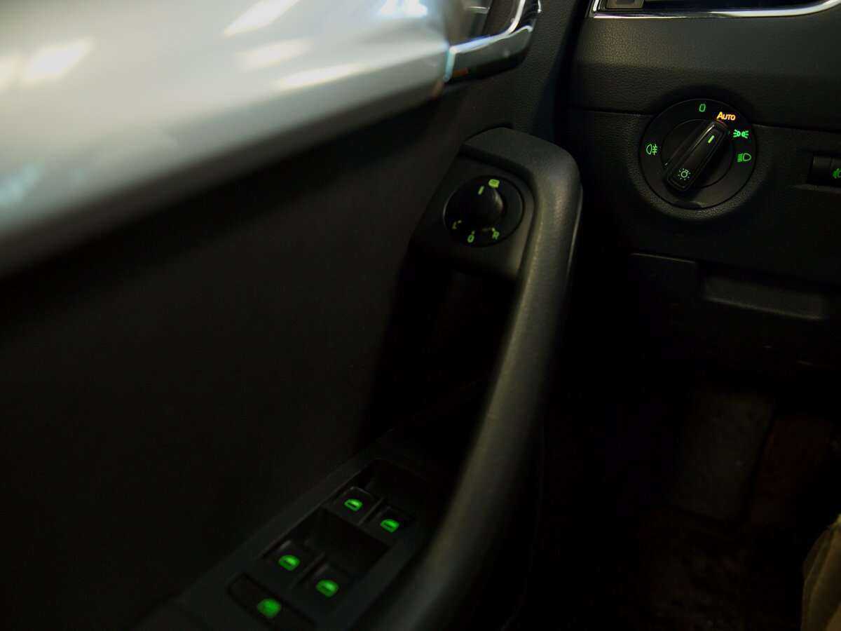 Б/У Шкода Октавия 2014 года. Фото: #7