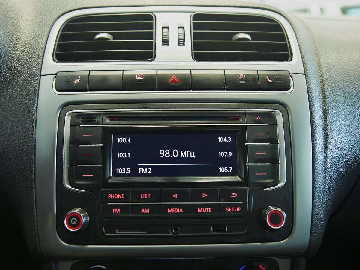 Б/У Фольксваген Поло 2016 года. Фото: #5