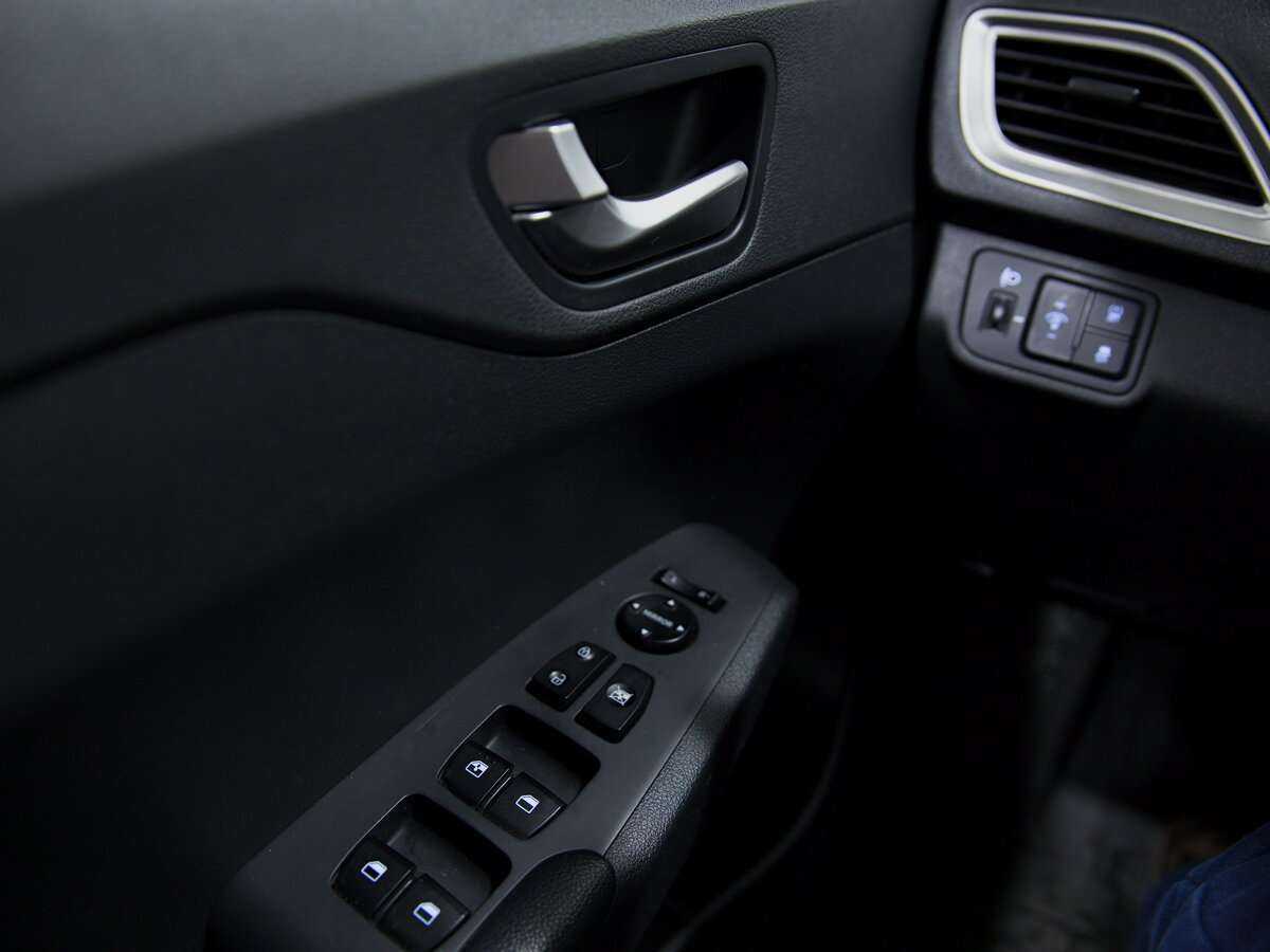 Б/У Хендай Солярис 2021 года. Фото: #14