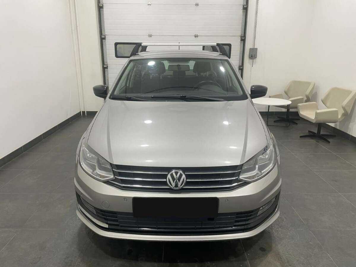 Б/У Фольксваген Поло 2020 года. Фото: #1