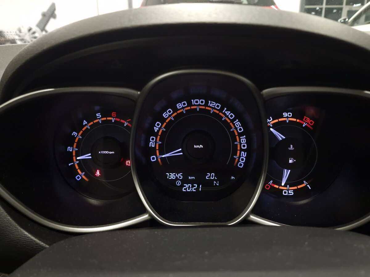 Б/У Лада (ВАЗ) Веста 2018 года. Фото: #2