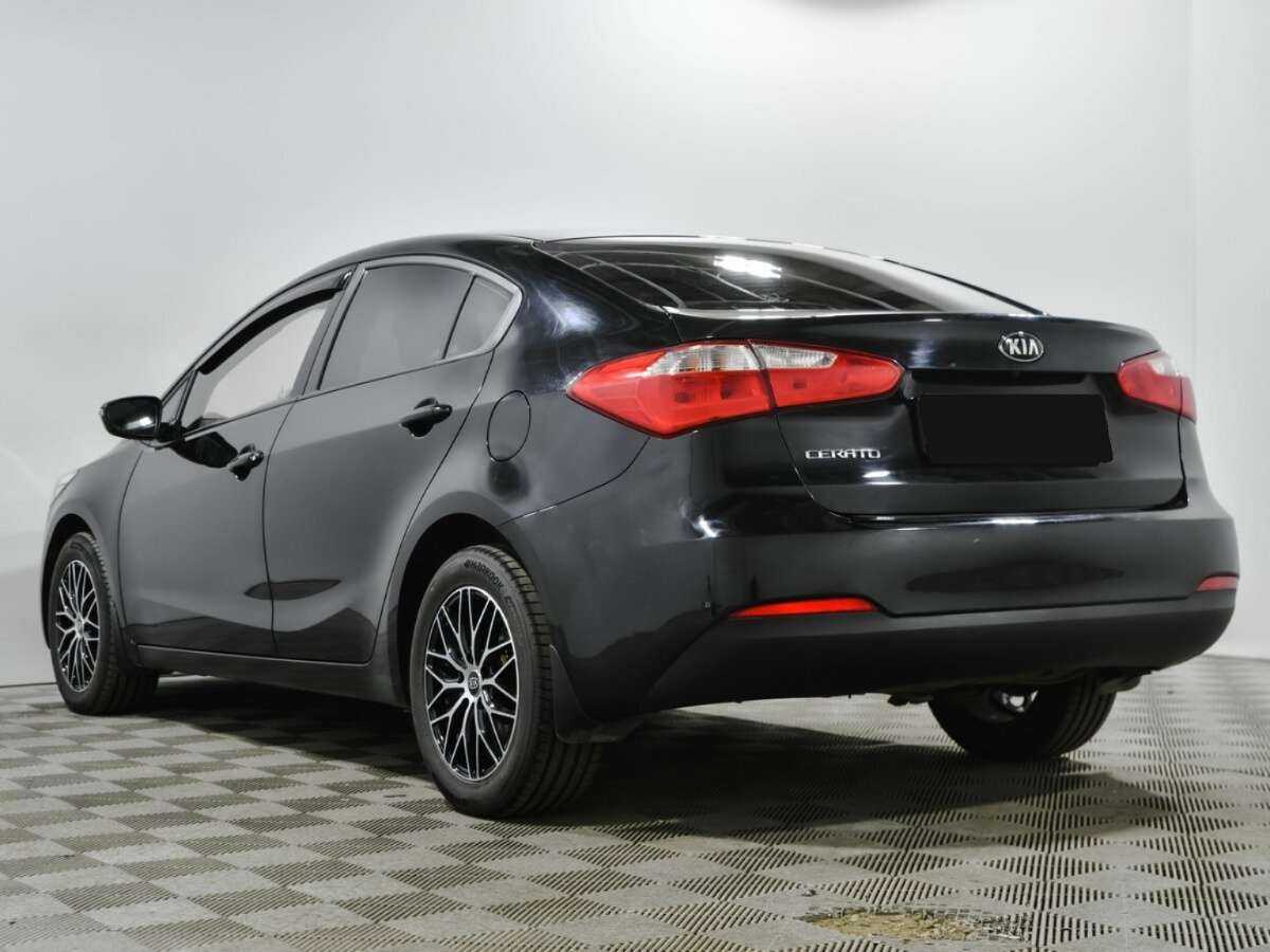 Б/У Киа Церато 2014 года. Фото: #4