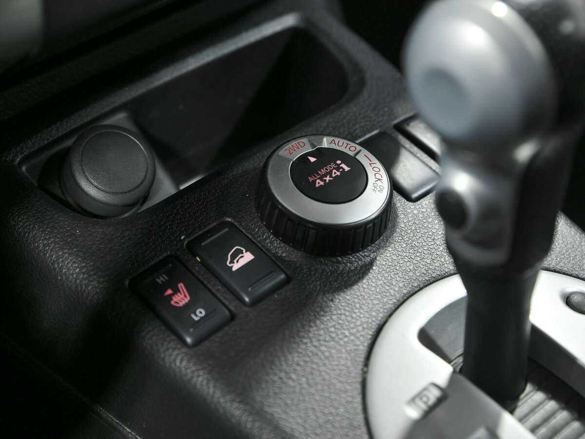 Б/У Ниссан Икс-Трейл 2014 года. Фото: #11