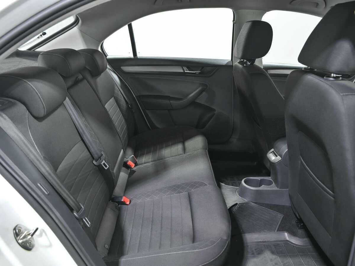 Б/У Шкода Рапид 2019 года. Фото: #14