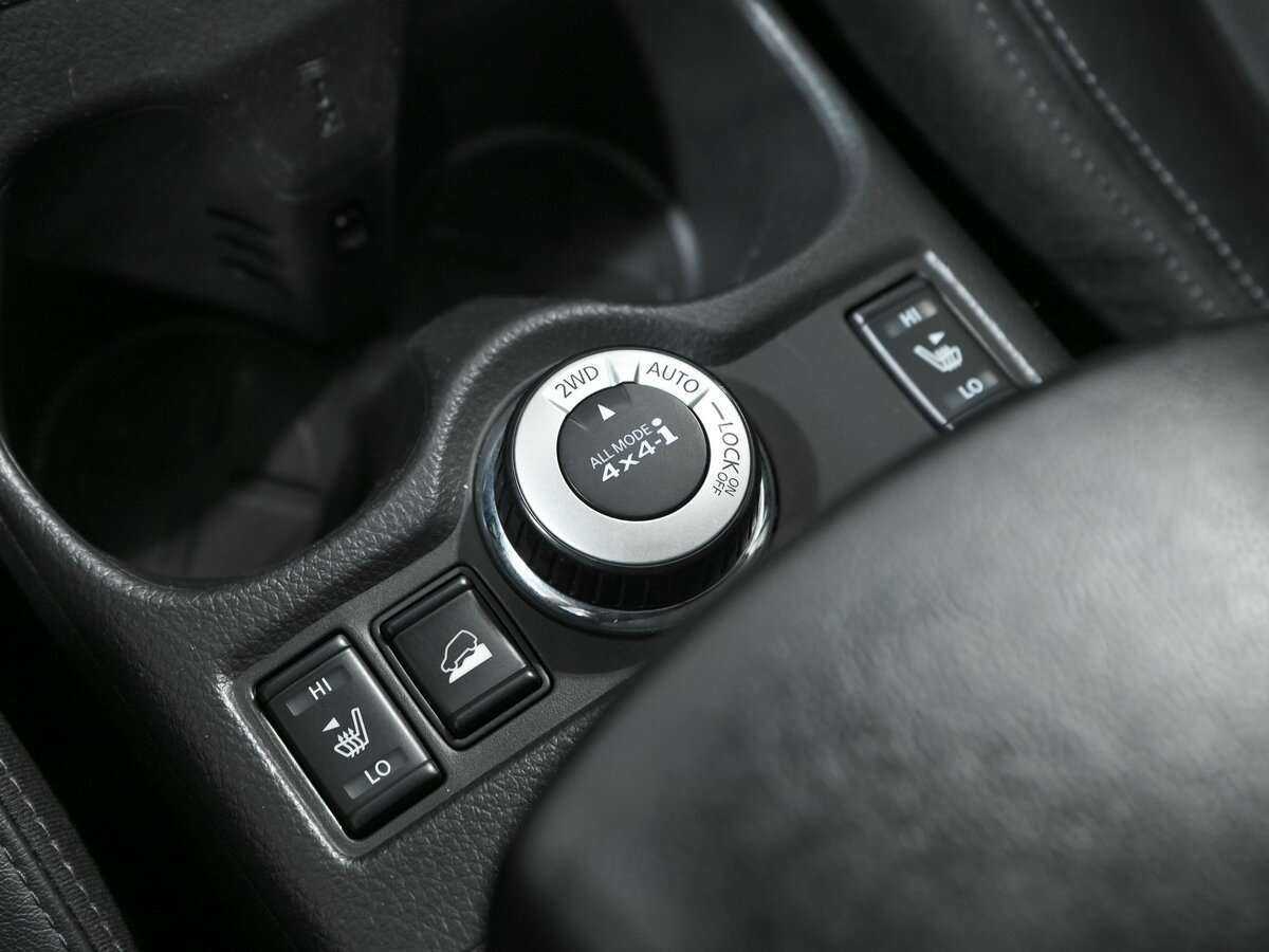 Б/У Ниссан Икс-Трейл 2017 года. Фото: #13