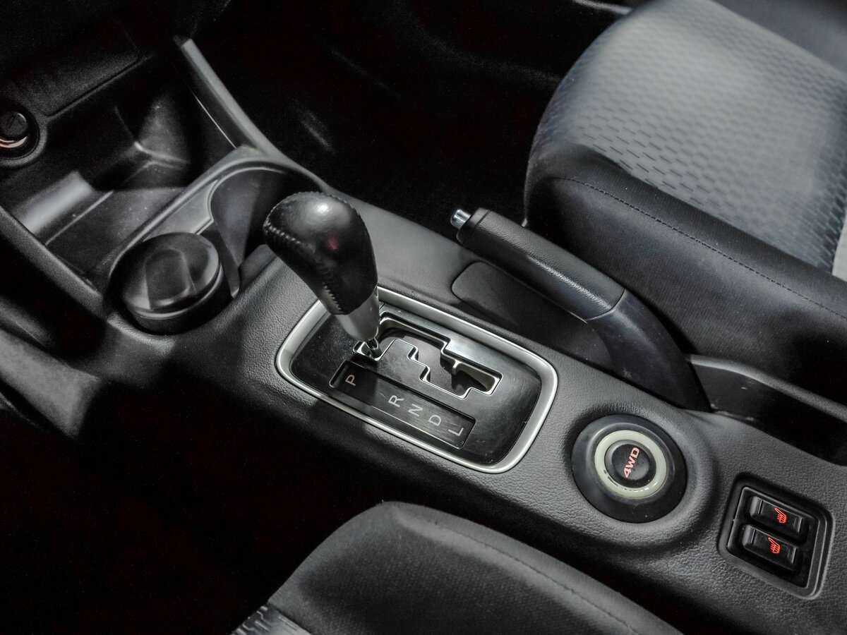 Б/У Митсубиши Оутлэндер 2013 года. Фото: #10