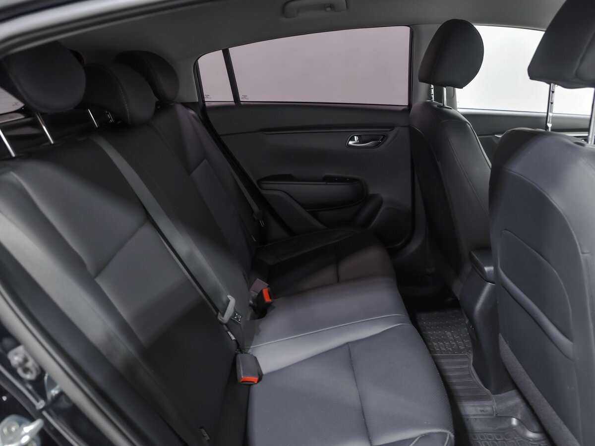 Б/У Киа Рио 2021 года. Фото: #14