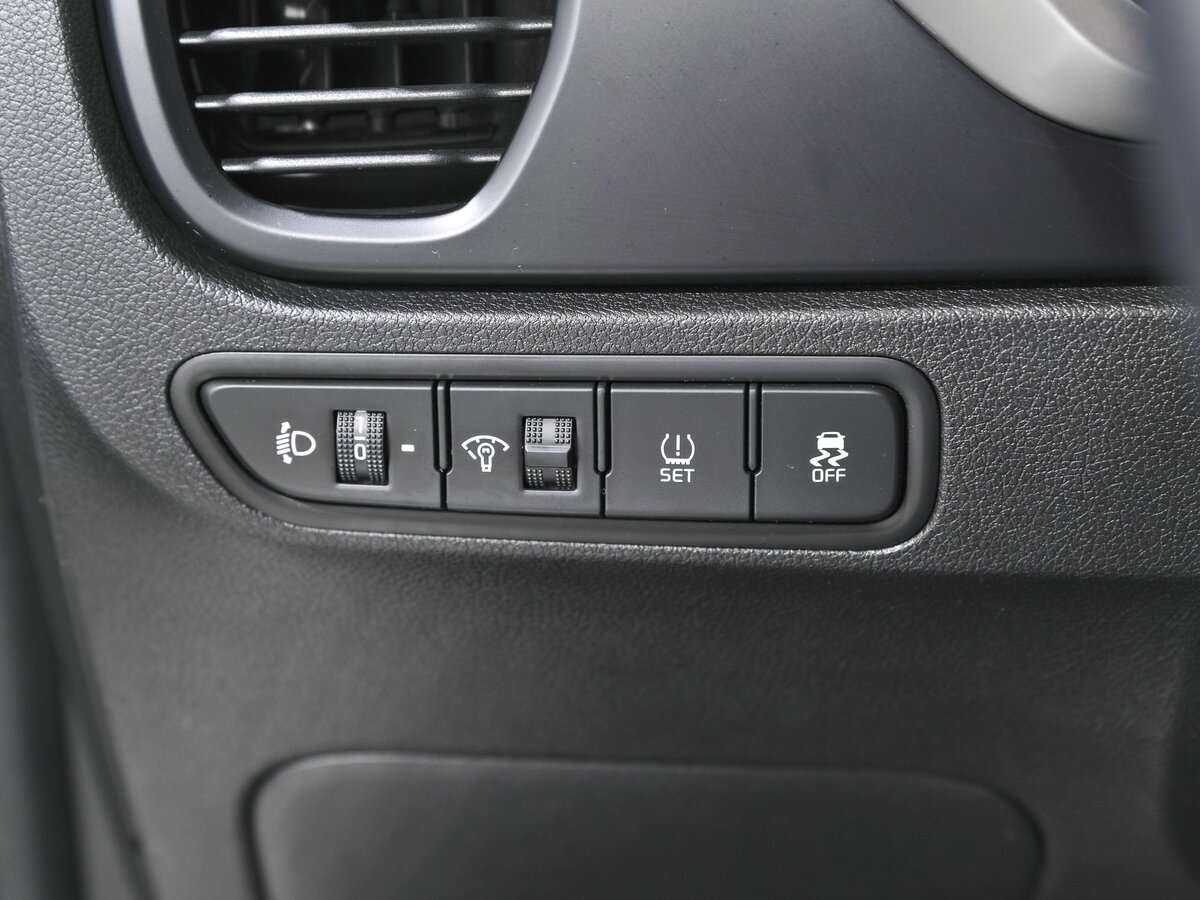 Б/У Киа Рио 2020 года. Фото: #15