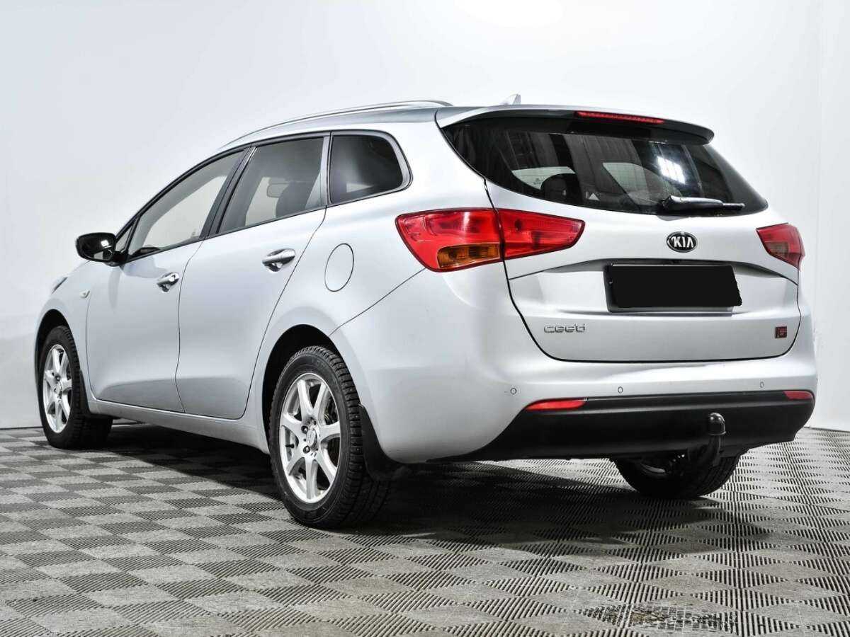 Б/У Киа Сид 2017 года. Фото: #4