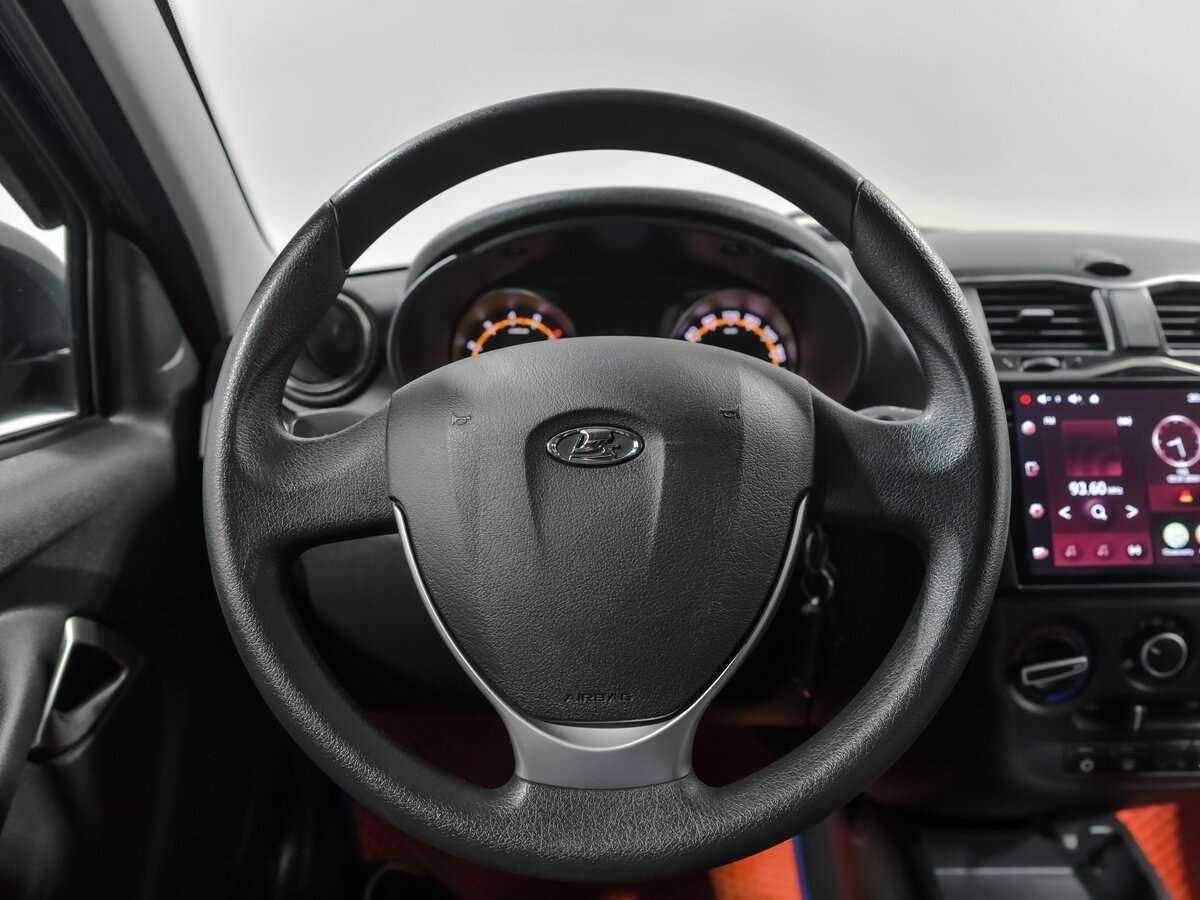 Б/У Лада (ВАЗ) Гранта 2021 года. Фото: #6