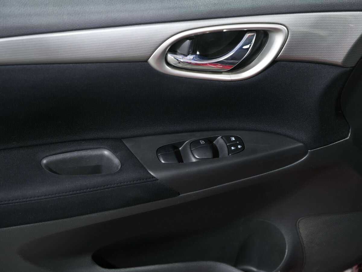 Б/У Ниссан Сентра 2015 года. Фото: #13