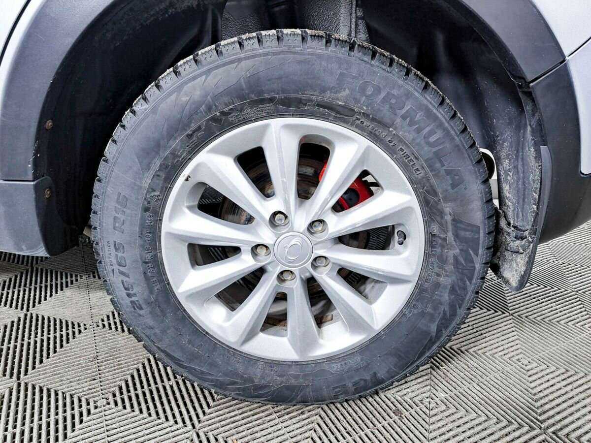 Б/У Сан-Ён Актион 2013 года. Фото: #16