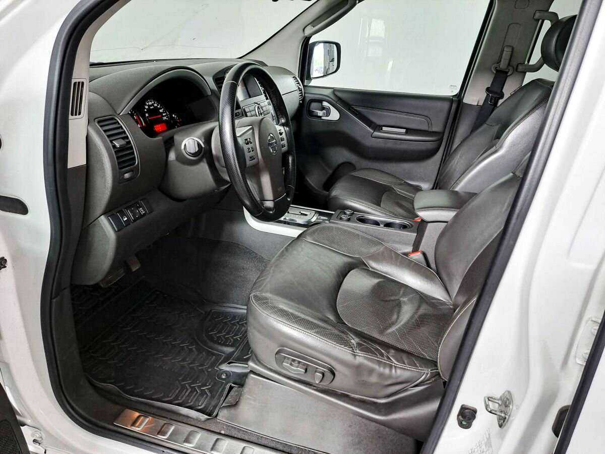 Б/У Ниссан Патфайндер 2014 года. Фото: #12