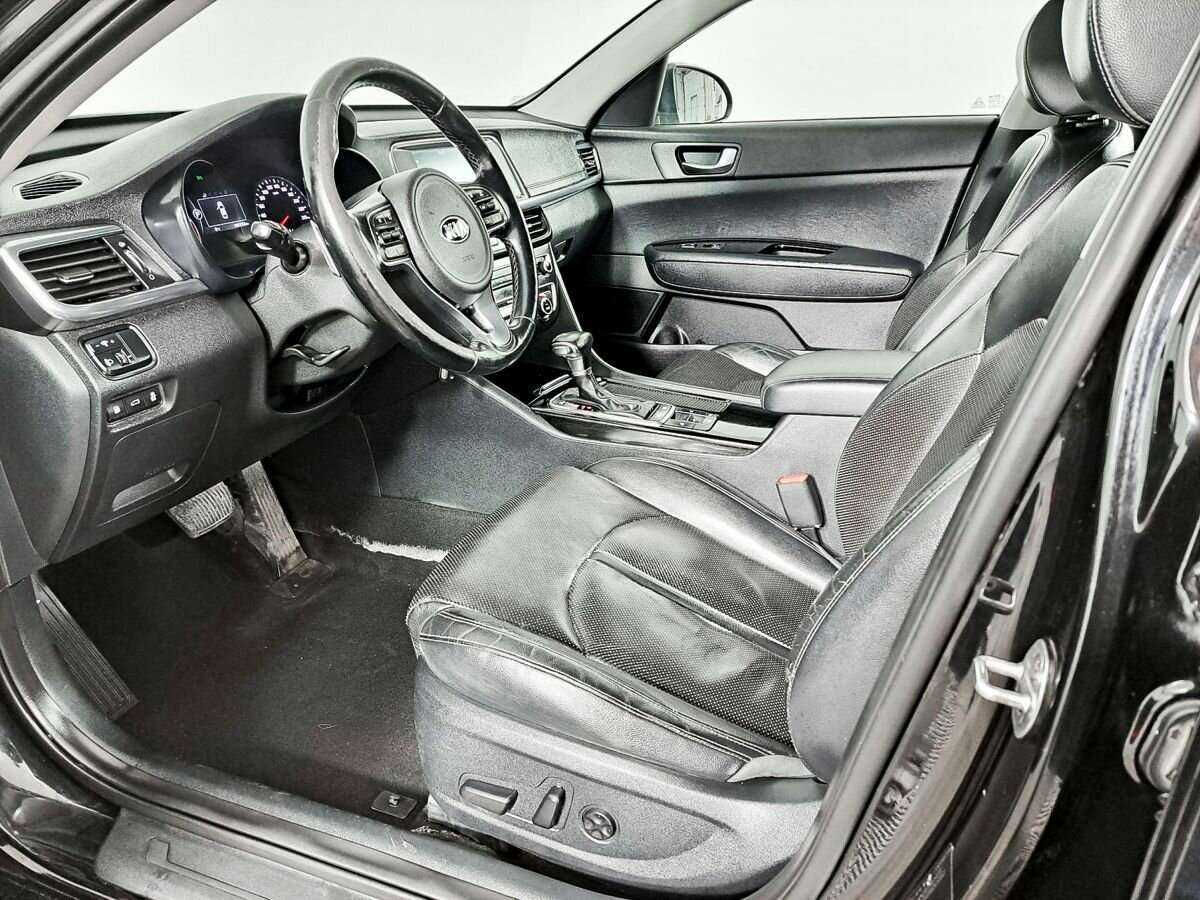 Б/У Киа Оптима 2016 года. Фото: #11