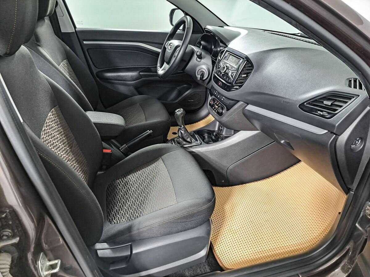 Б/У Лада (ВАЗ) Веста 2019 года. Фото: #8