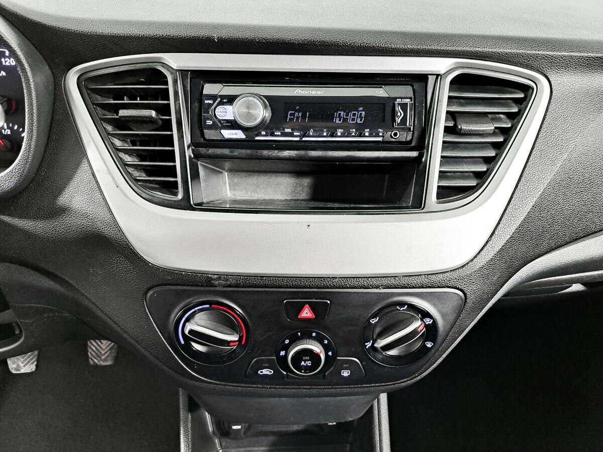 Б/У Хендай Солярис 2017 года. Фото: #12