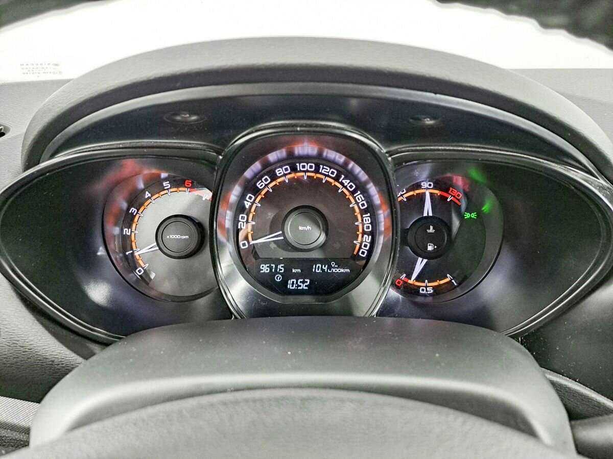 Б/У Лада (ВАЗ) Веста 2020 года. Фото: #11