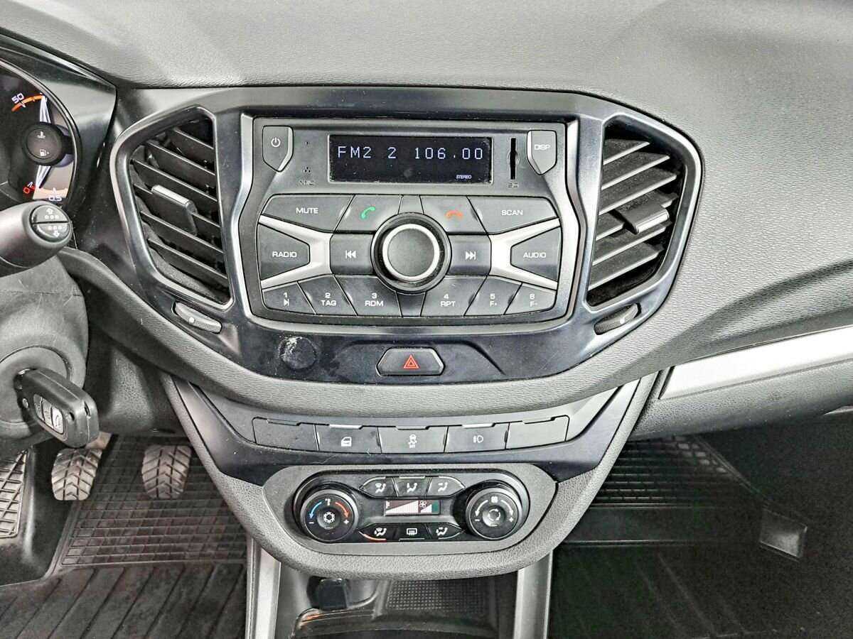 Б/У Лада (ВАЗ) Веста 2020 года. Фото: #13