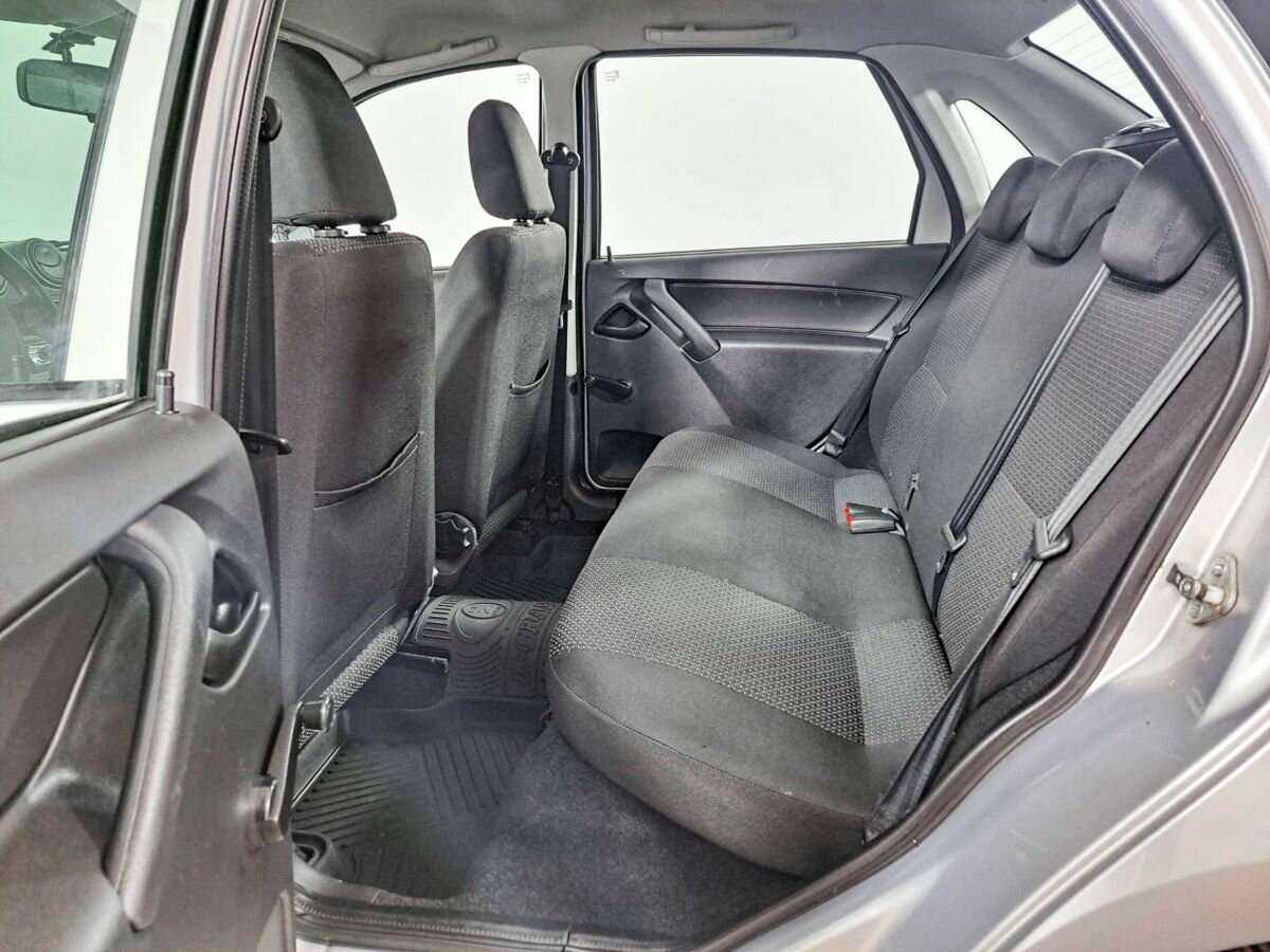 Б/У Лада (ВАЗ) Гранта 2013 года. Фото: #9