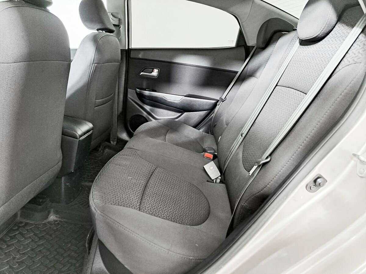 Б/У Киа Рио 2013 года. Фото: #9