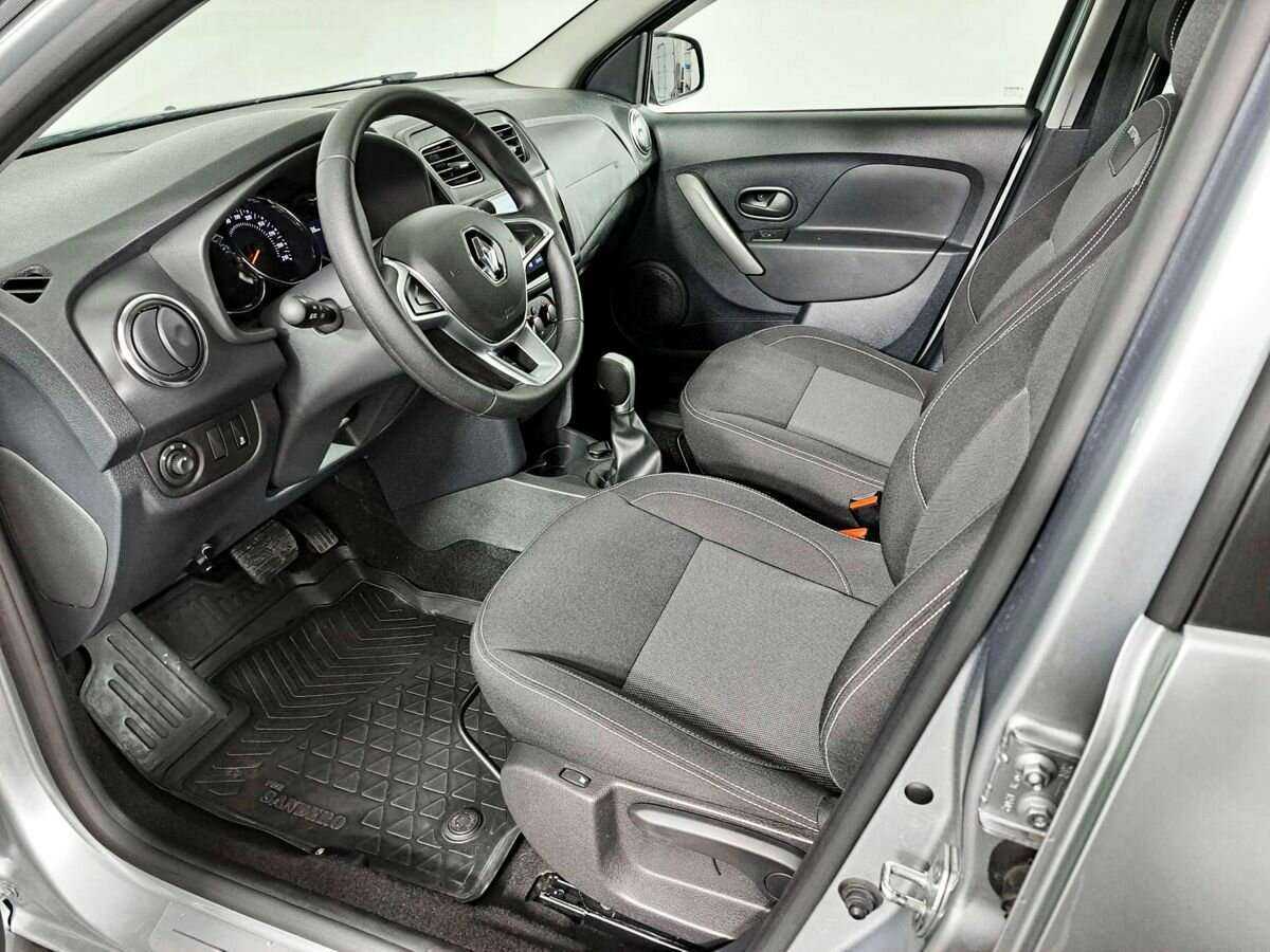 Б/У Рено Сандеро 2022 года. Фото: #13