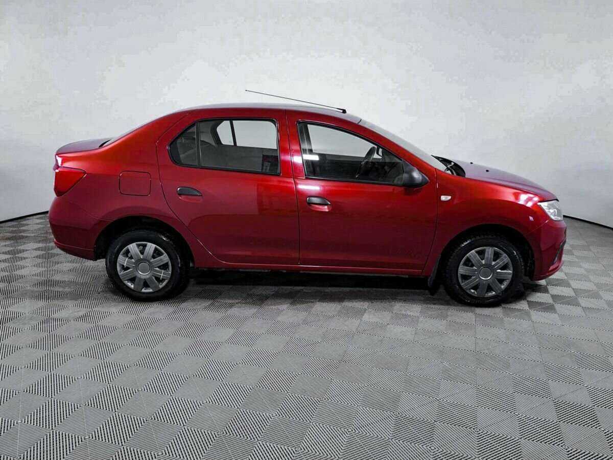 Б/У Рено Логан 2019 года. Фото: #3