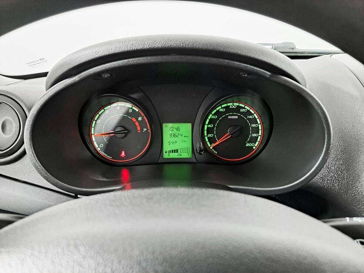 Б/У Лада (ВАЗ) Калина 2015 года. Фото: #10