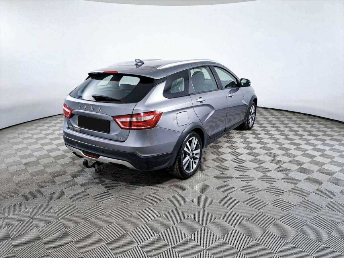 Б/У Лада (ВАЗ) Веста 2017 года. Фото: #4