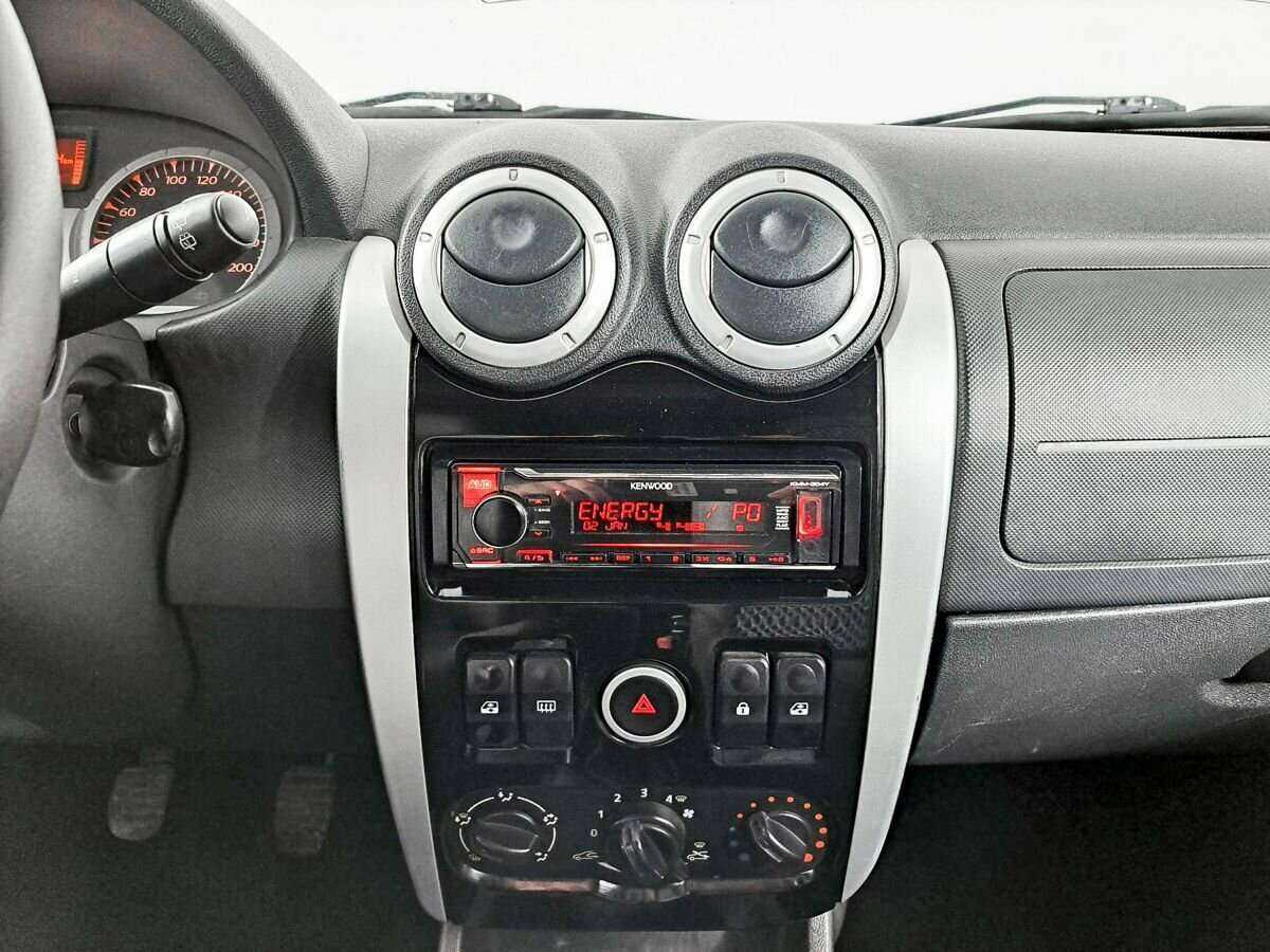 Б/У Лада (ВАЗ) Ларгус 2012 года. Фото: #12