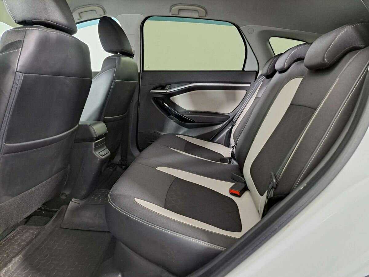 Б/У Лада (ВАЗ) Веста 2018 года. Фото: #9