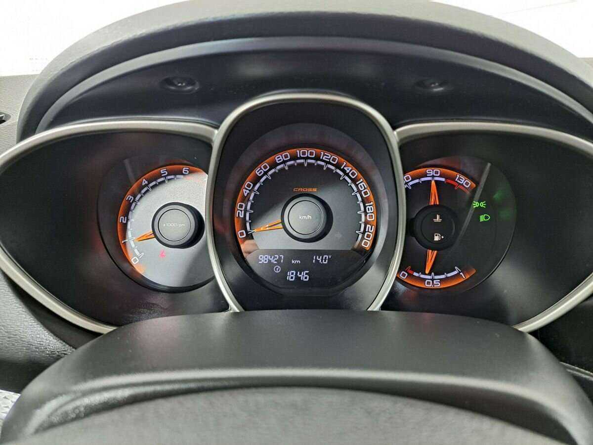 Б/У Лада (ВАЗ) Веста 2018 года. Фото: #10