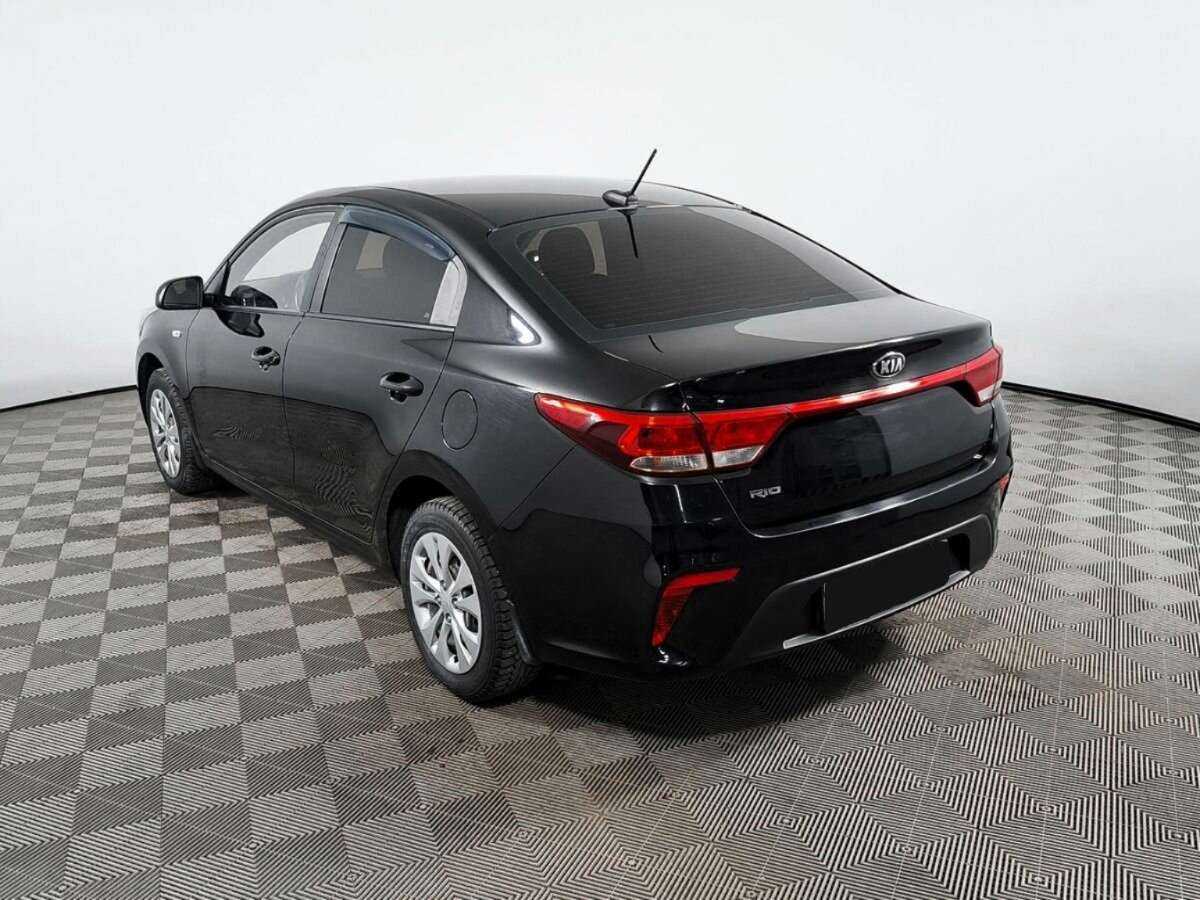 Б/У Киа Рио 2017 года. Фото: #6