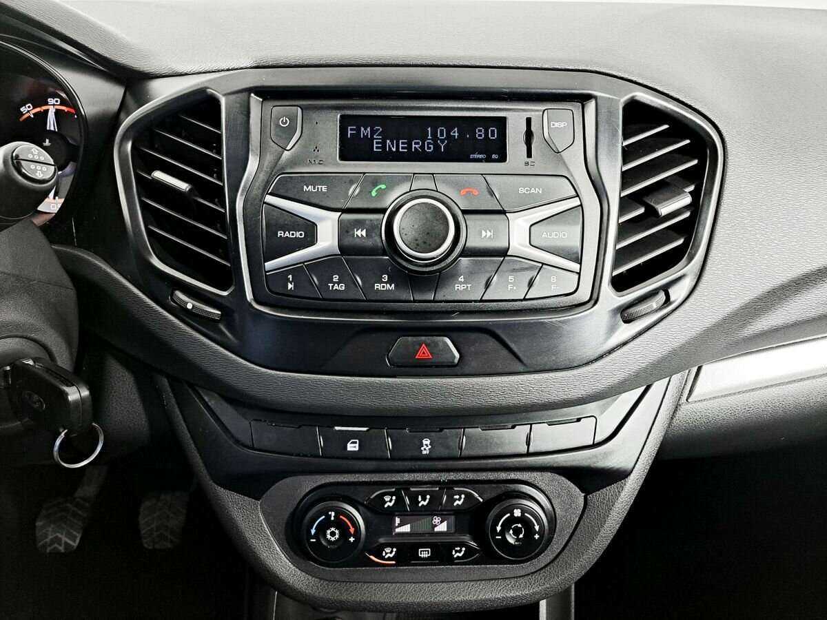 Б/У Лада (ВАЗ) Веста 2020 года. Фото: #10