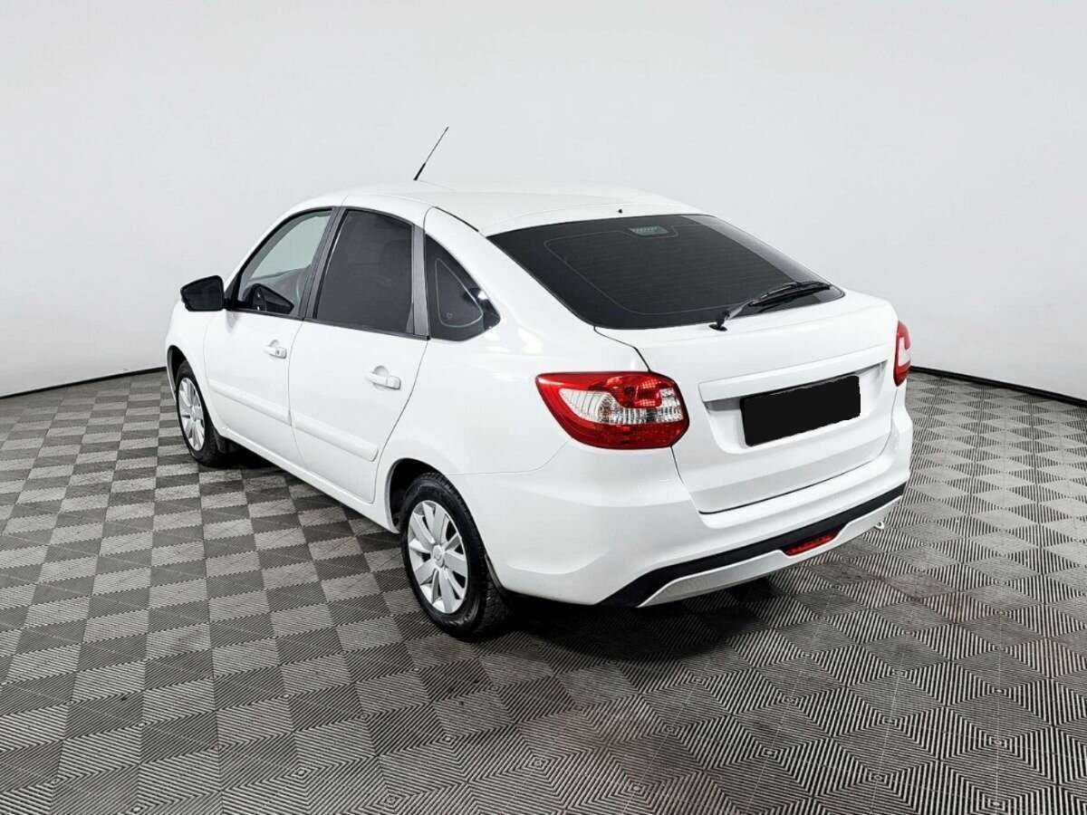 Б/У Лада (ВАЗ) Гранта 2021 года. Фото: #6