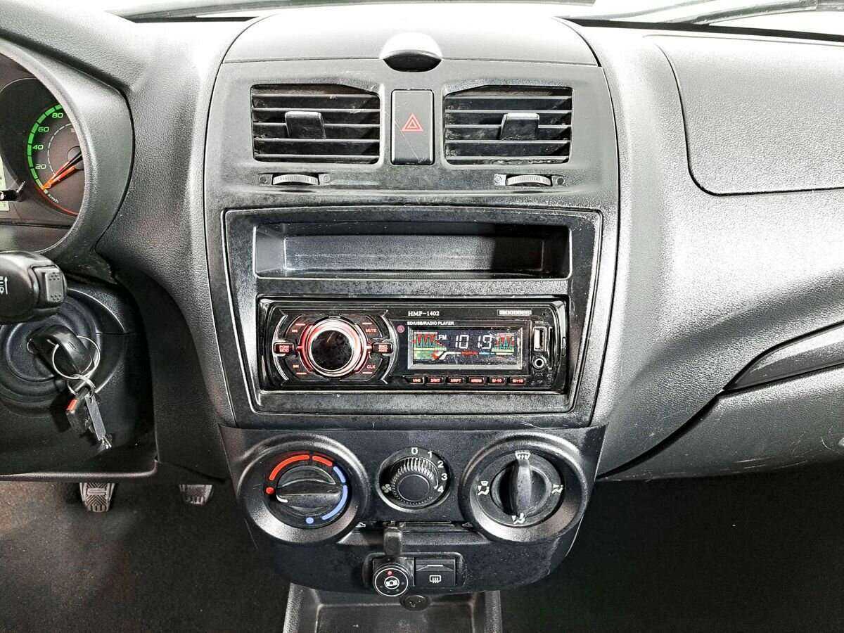 Б/У Лада (ВАЗ) Калина 2014 года. Фото: #10