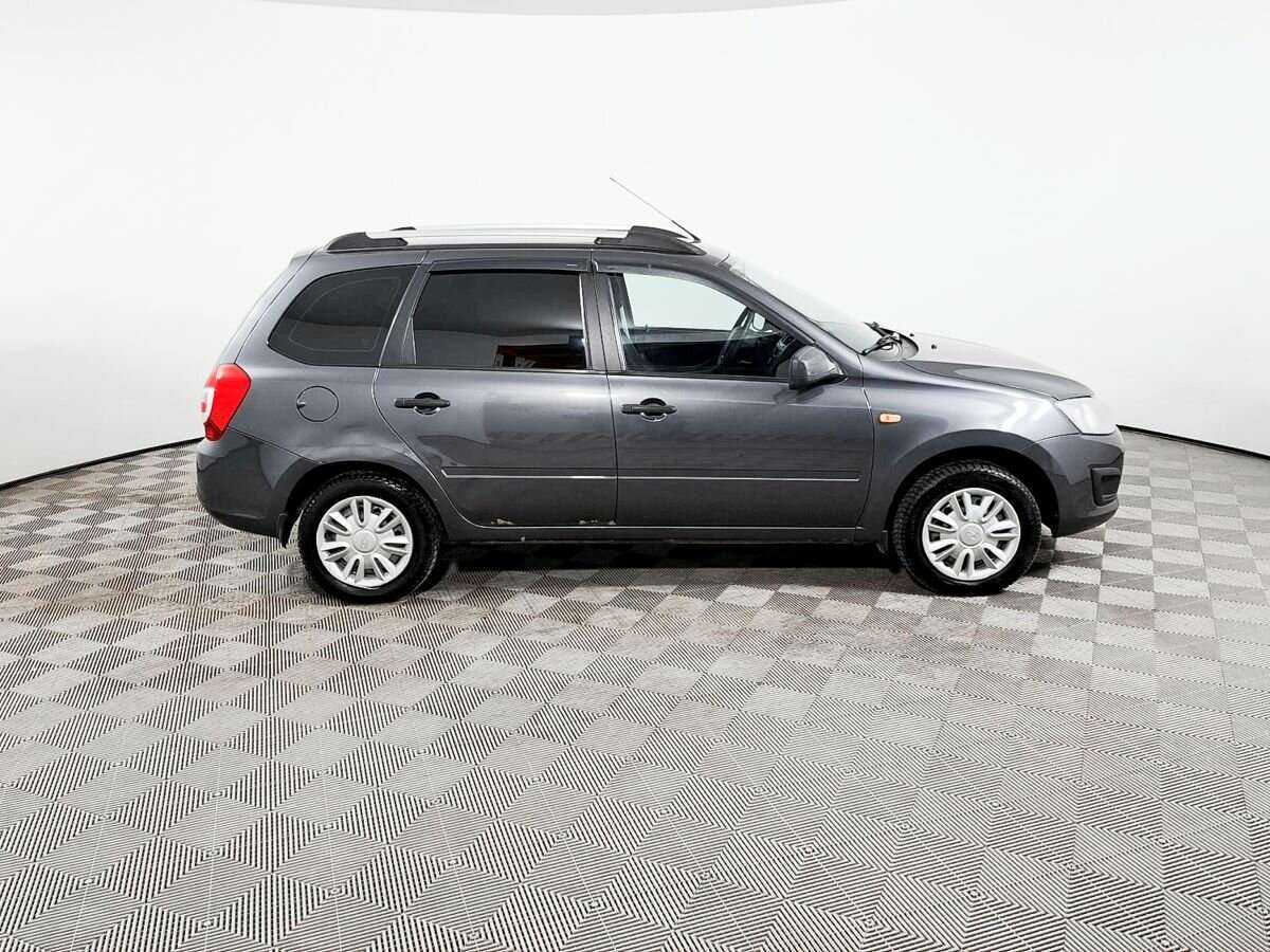 Б/У Лада (ВАЗ) Калина 2017 года. Фото: #3